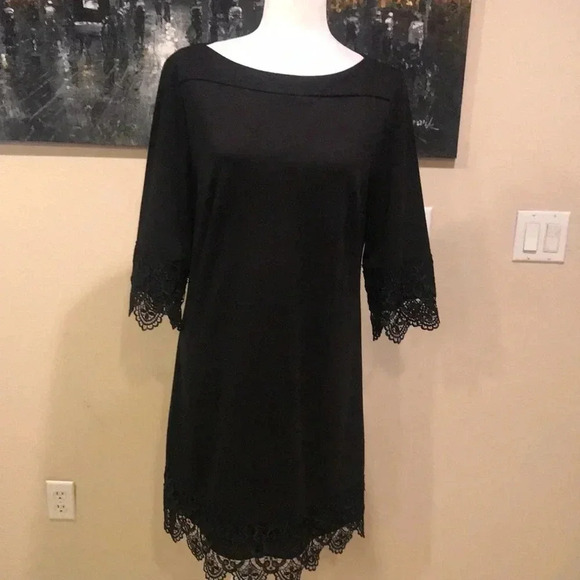 Beige by ECI Black Intricate Scalloped Lace Boat Neck 3/4 Sleeved Dress-Size 10 - Picture 1 of 12